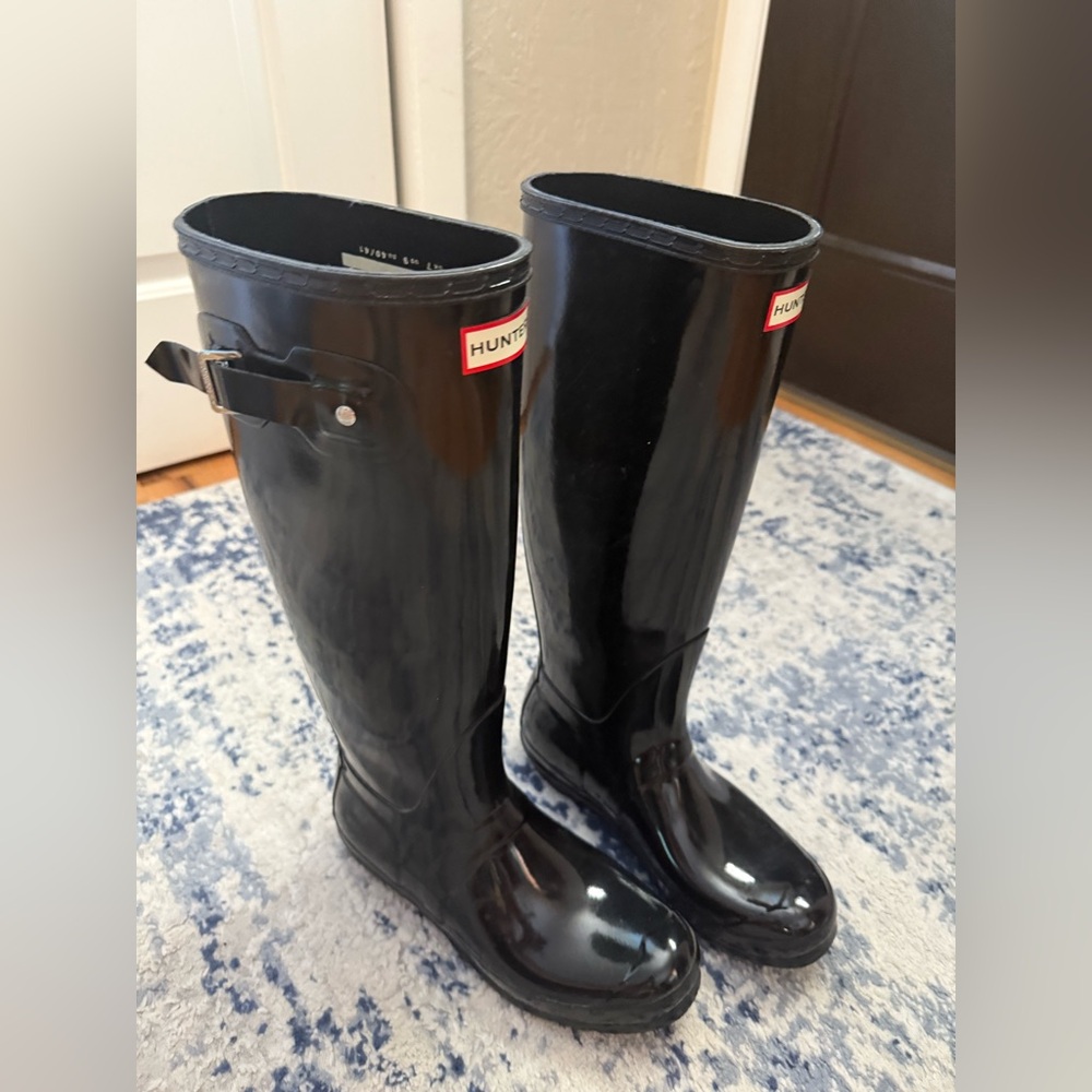 Hunter Rainboots - Picture 2 of 6